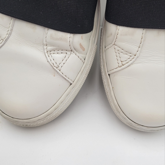 AUTHENTIC GIVENCHY WOMEN'S LOGO SNEAKERS SIZE 36.5 - Picture 4 of 10